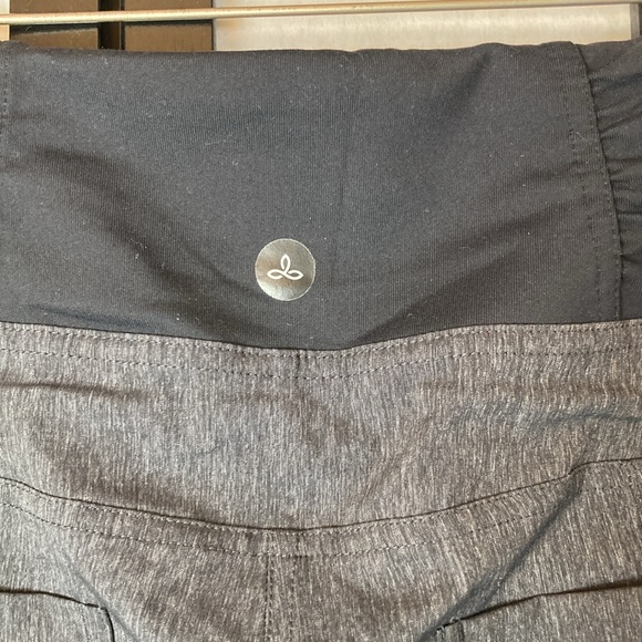 🐲💙PrAna Summit Charcoal Grey Short Fit Pants - Picture 6 of 12